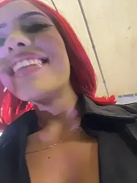 Freechat MystiqueXXX on StripChat