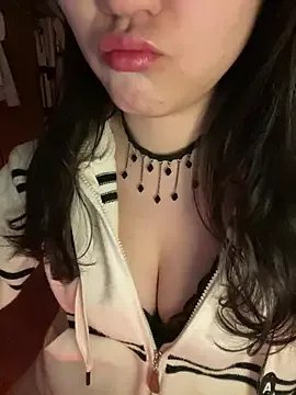 ruiki666 on StripChat