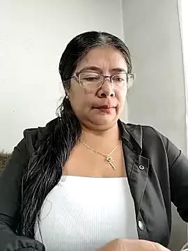 Photos of __valentina18 from StripChat is Freechat