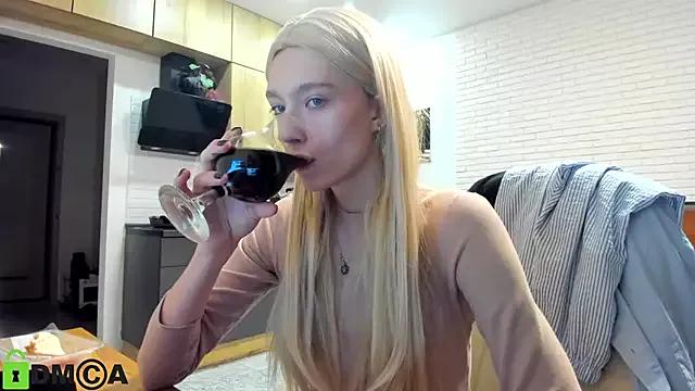 Photos of _Alice_Kitty from StripChat is Freechat