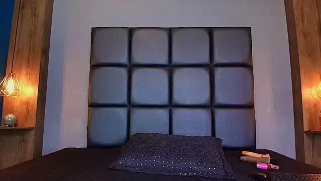 Photos of alexxa_ortiz from StripChat is Freechat