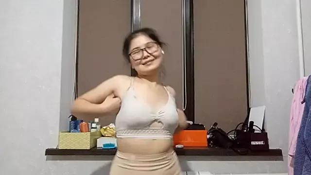 Photos of AmeliaAnselm from StripChat is Freechat