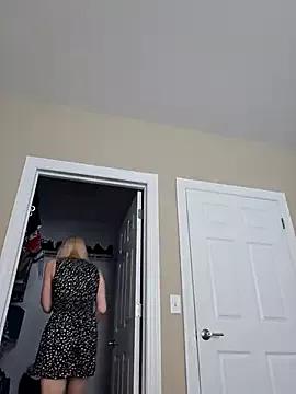 Photos of AmethystFoxx from StripChat is Freechat