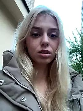 Photos of AnikaBest from StripChat is Freechat