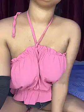 Photos of Cute-Samayra from StripChat is Freechat