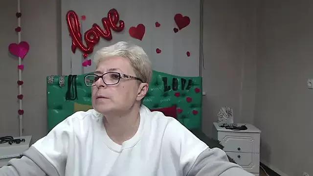 Photos of EmiliaGree from StripChat is Private