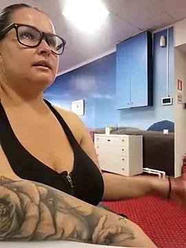 Photos of GeorgiaLerox from StripChat is Freechat
