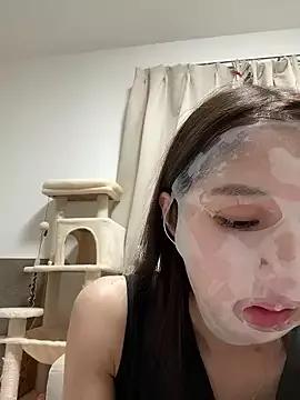 Photos of H_Kirachan from StripChat is Freechat