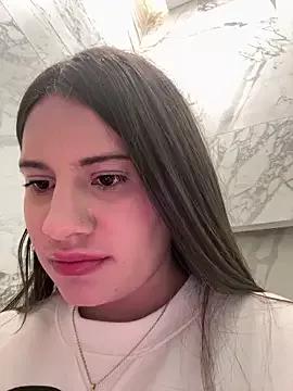 Photos of Isabella21_ from StripChat is Freechat