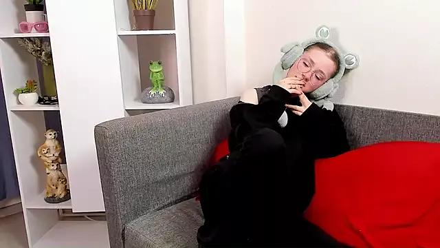 Photos of LizbethGirling from StripChat is Freechat