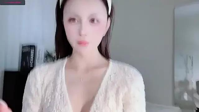 Photos of lvy-w from StripChat is Freechat