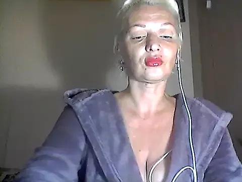 Photos of MaryJane441 from StripChat is Freechat