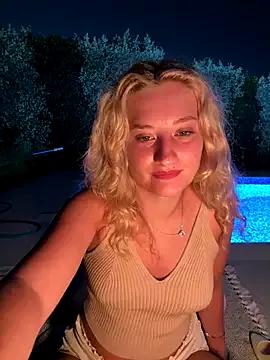 Photos of MileySummer from StripChat is Freechat