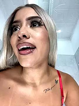 Photos of MystiqueXXX from StripChat is Freechat