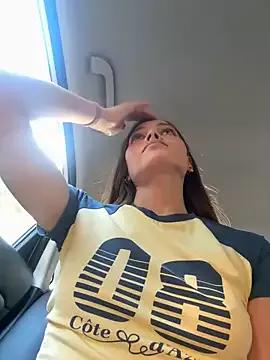 Photos of nicole111 from StripChat is Freechat