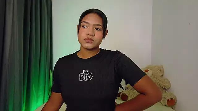 Photos of nudesketch1 from StripChat is Freechat