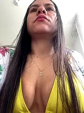 Photos of ReggieG from StripChat is Freechat