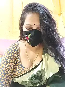 Photos of Rising_Smiler from StripChat is Freechat