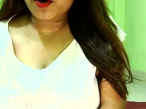 Photos of Safa_Pari from StripChat is Freechat