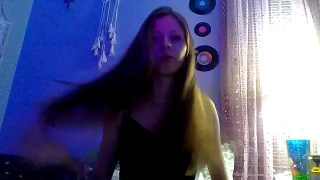 Photos of sarah2007 from StripChat is Group