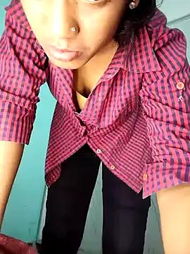 Photos of School_girl21 from StripChat is Freechat