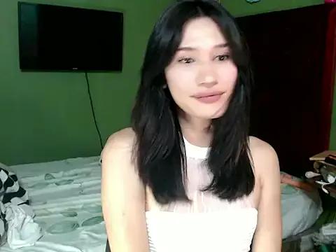 Photos of SerenaCortesi from StripChat is Freechat
