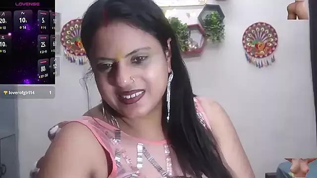 Photos of Sexy_komolika from StripChat is Freechat