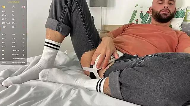 Photos of tim_beard from StripChat is Freechat