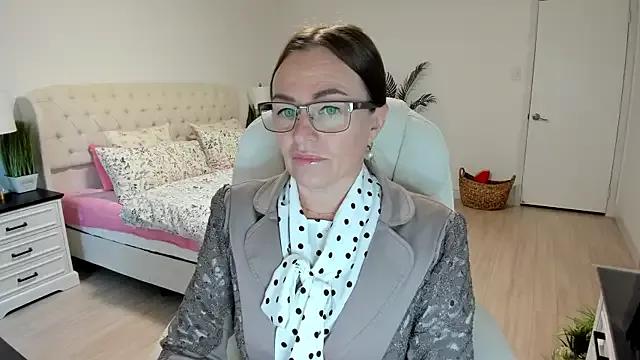 Photos of Vika73 from StripChat is Freechat