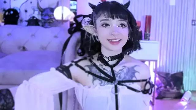 Photos of zephirahabney from StripChat is Group